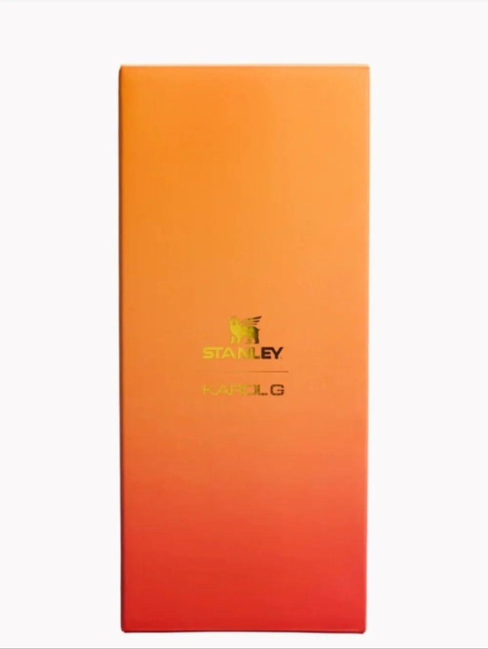 The Stanley 1913 x Karol GQuencher® H2.0 Flowstate™ Tumbler 40oz - Picture 2 of 3